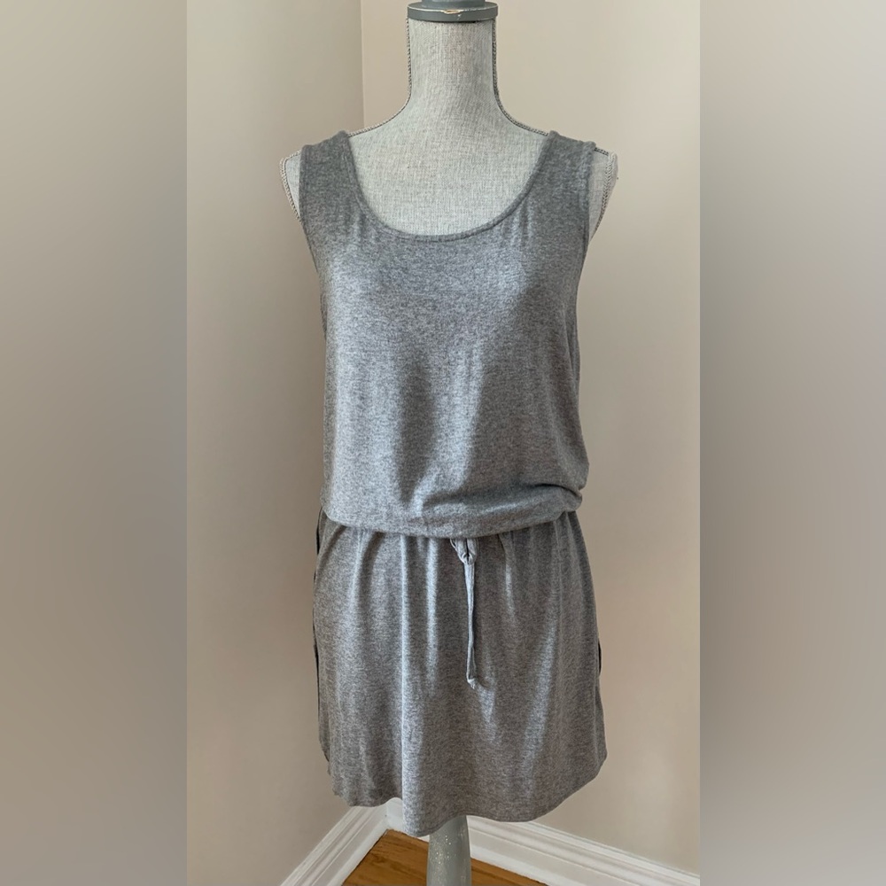 Kling Sleeveless Dress
